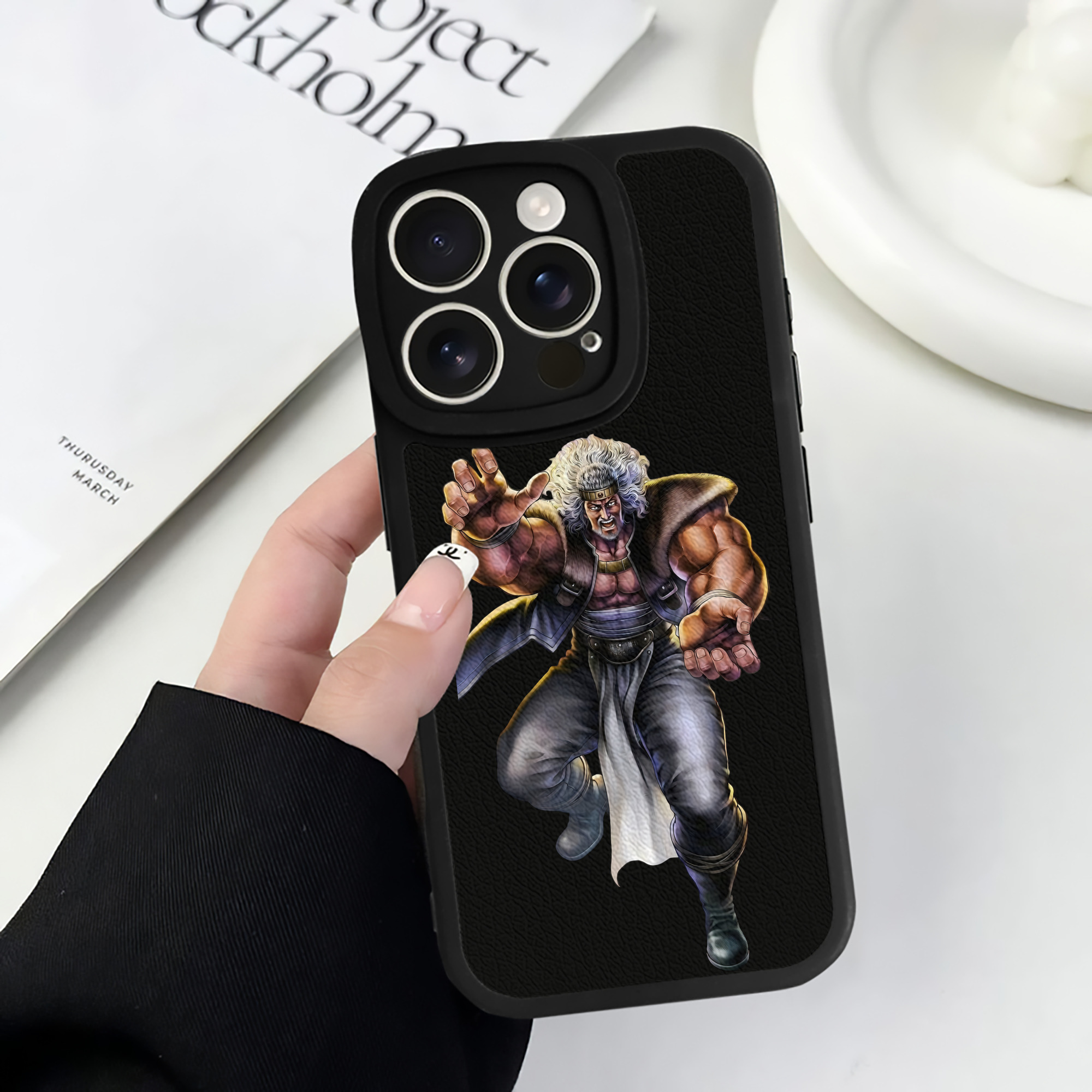 （画像用） 北斗の拳 Fist of the North Star 【iPhone 16シリーズ対応】シリコンスマホケース（レザー調） 材質：シリコン